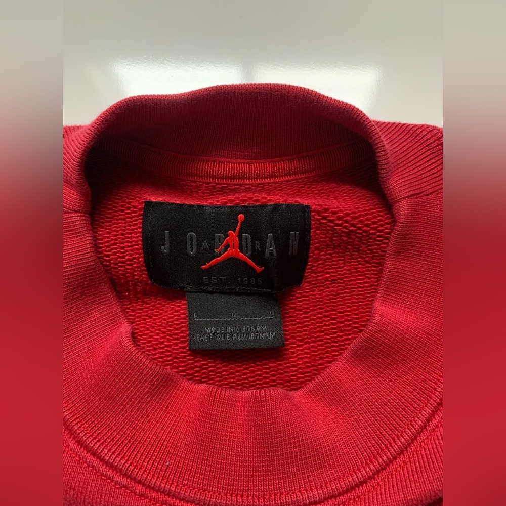 AIR JORDAN X TWO18‎ CREWNECK SWEATSHIRT WOMEN (GYM RED / COCONUT MILK) - Picture 6 of 10